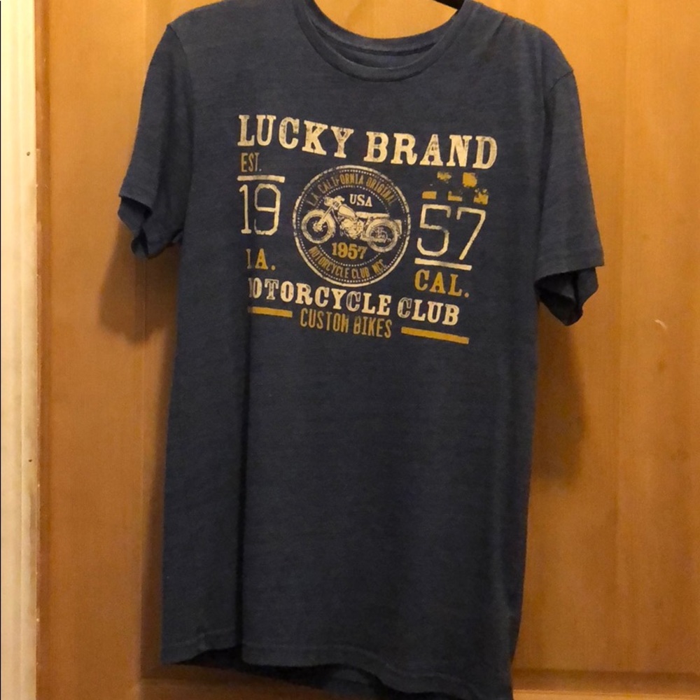 Lucky brand tshirt